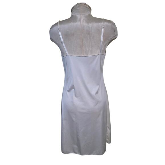Vintage Vanity Fair Full Slip Dress beige womens sleepwear 100% Nylon - Picture 2 of 4